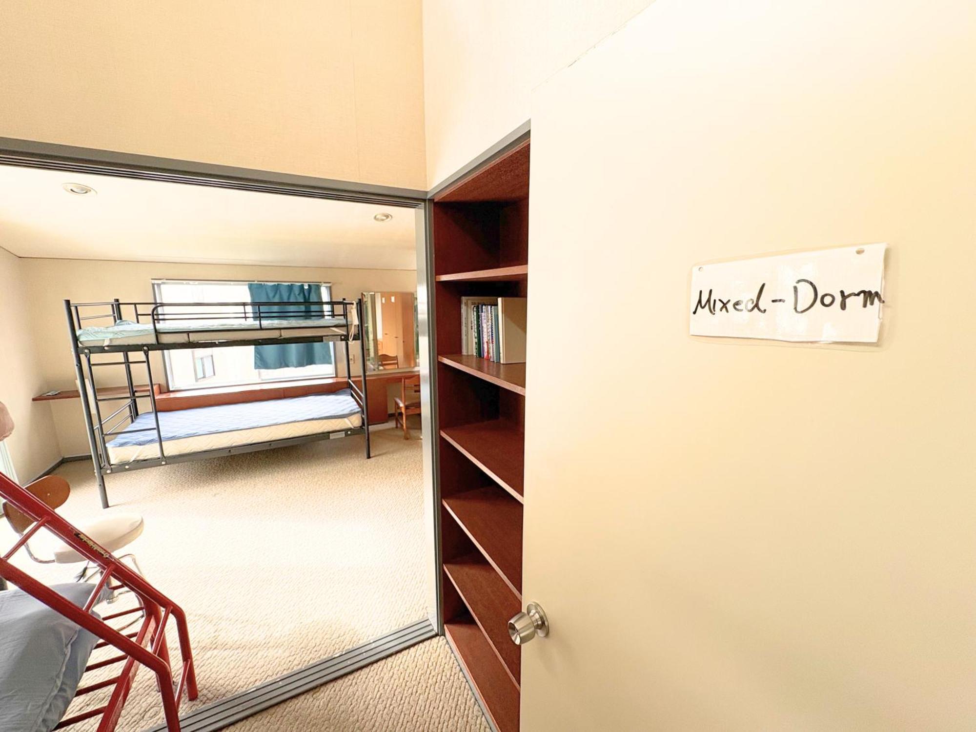 Hostel Work Or Wander طوكيو المظهر الخارجي الصورة